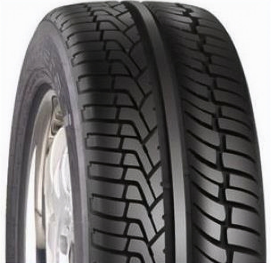 Accelera Iota 215/60R17