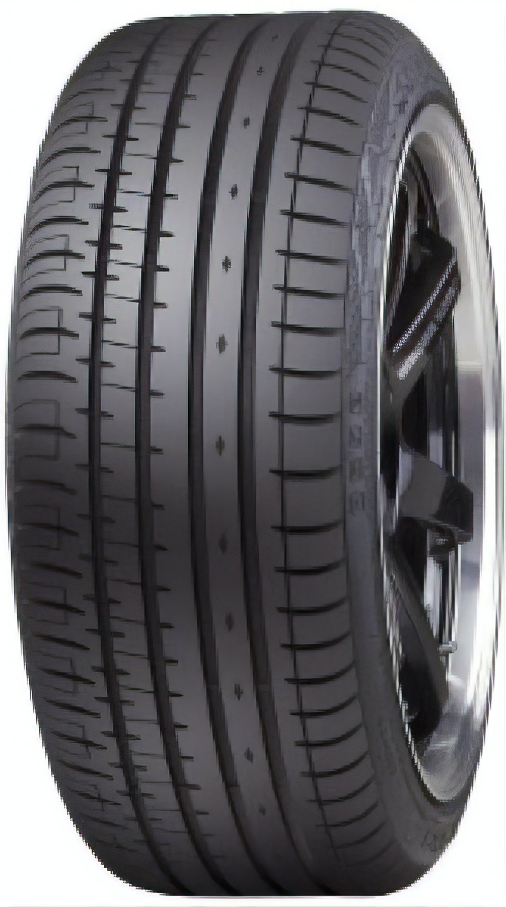 Accelera Phi-R 215/50R18