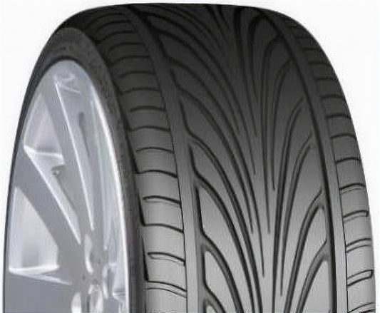 Accelera Sigma 215/35R18