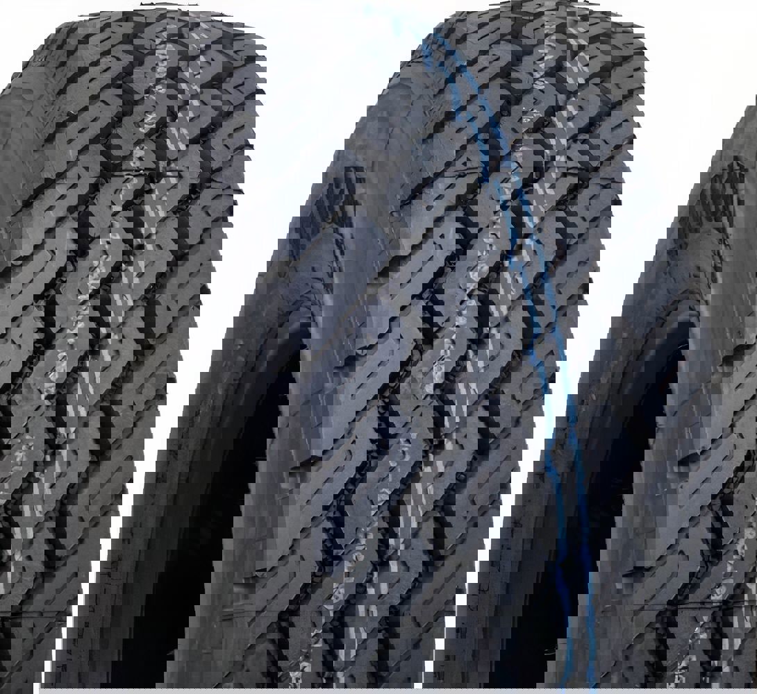 Advance GL689A 425/65R22.5