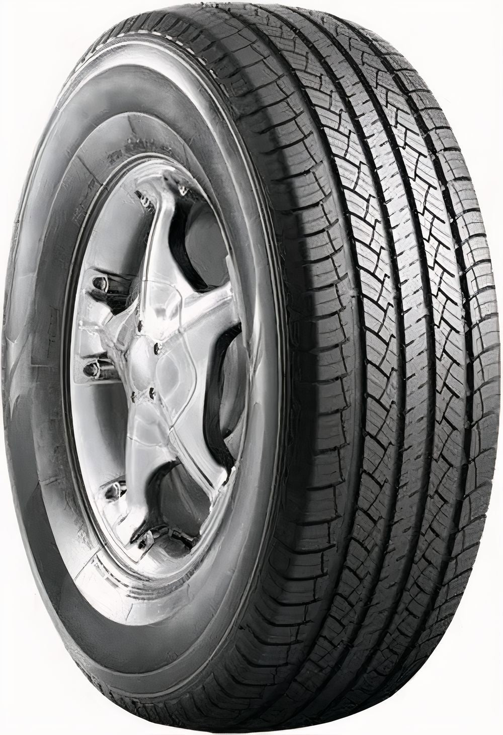 Americus Recon CUV 235/50R19