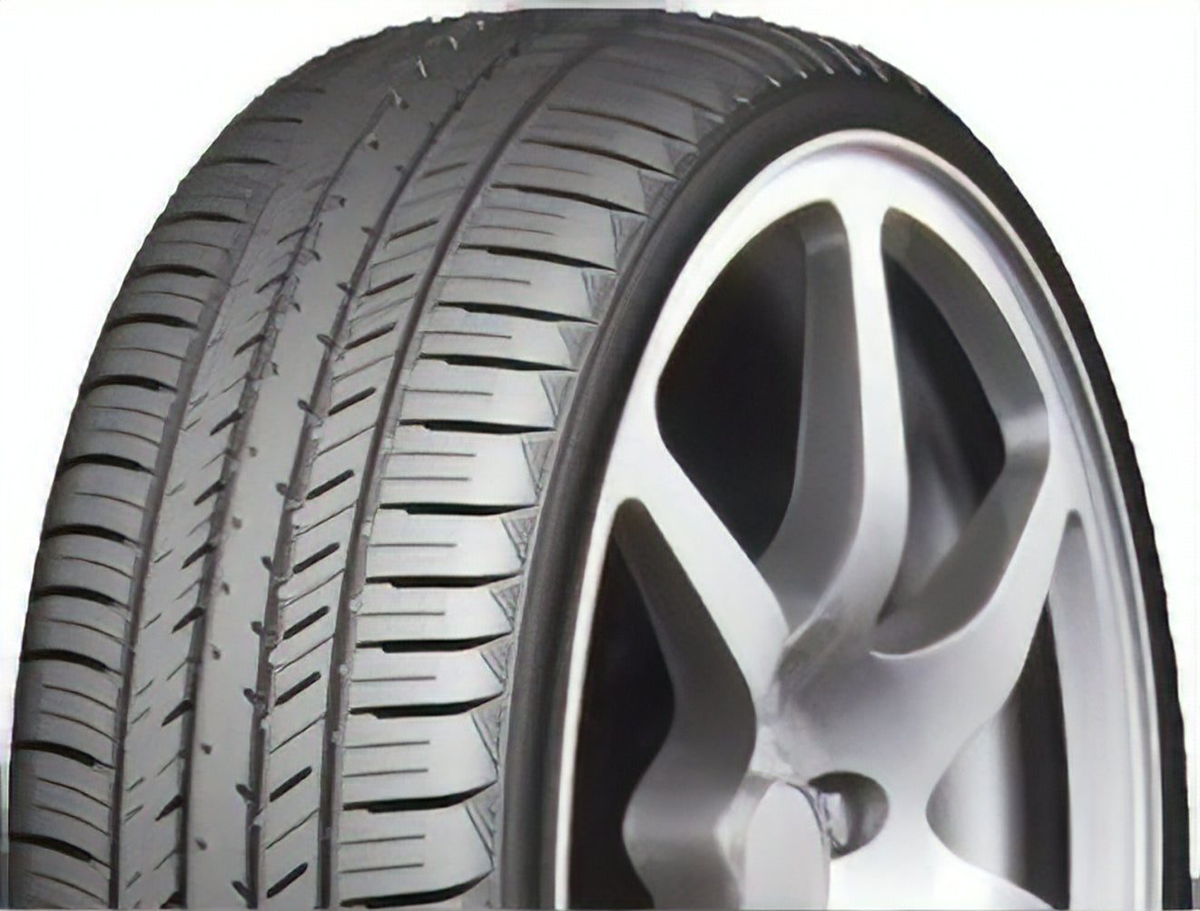 Atlas Force UHP 245/40R19