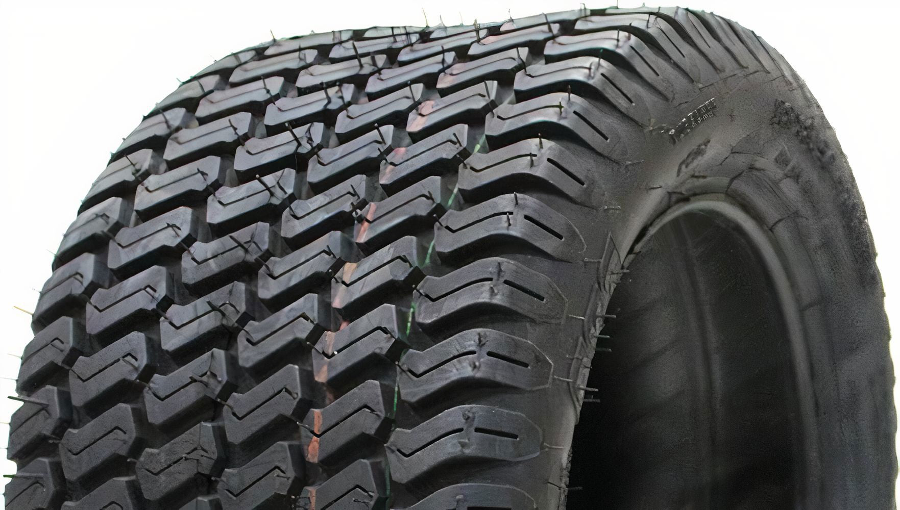 BKT LG 306 27X8.5R15