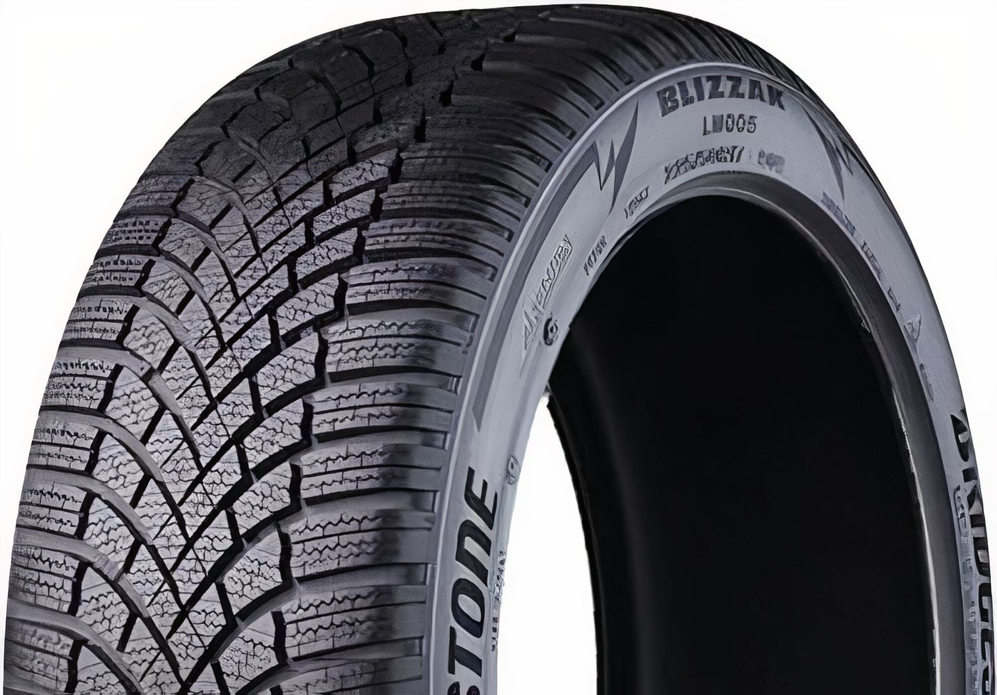 Bridgestone Blizzak LM005 225/40R18