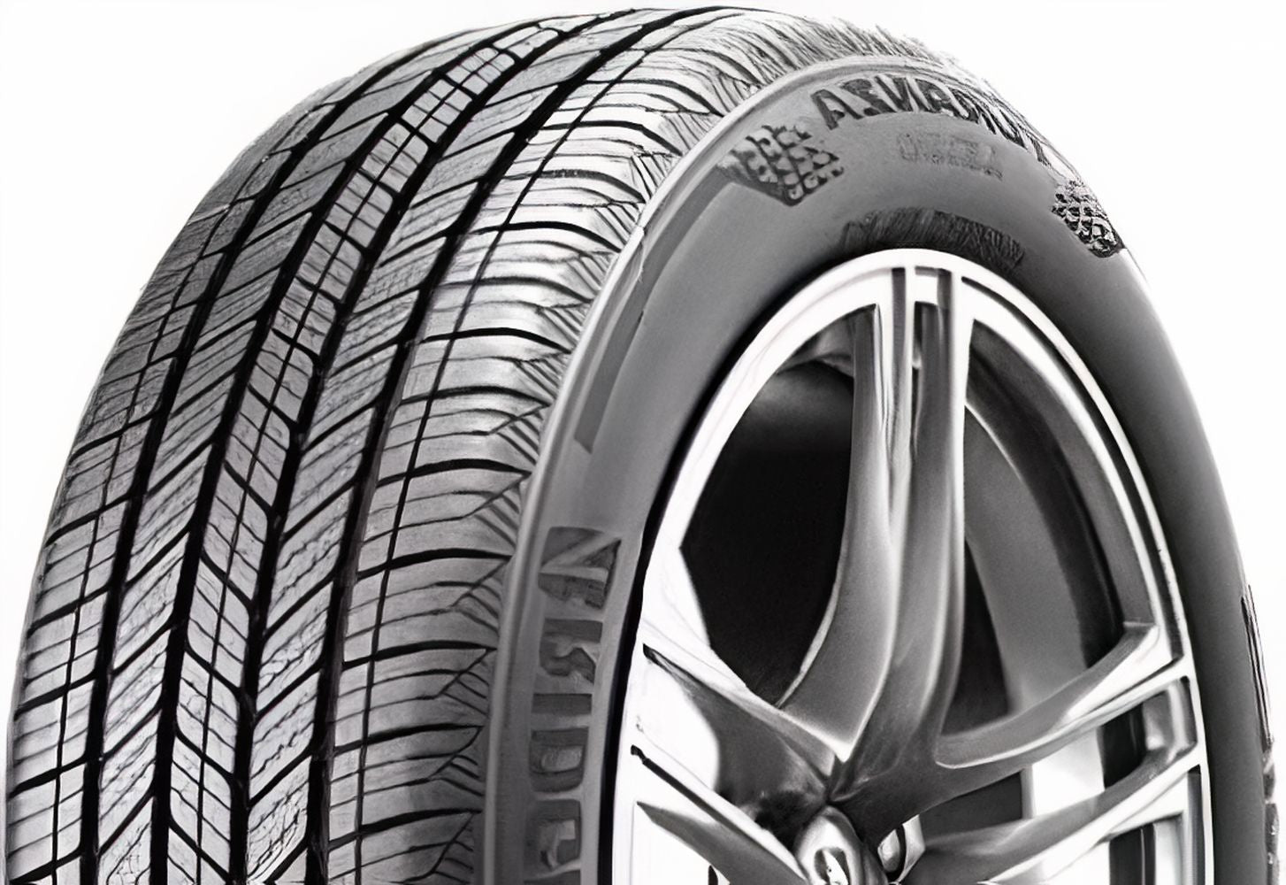 Bridgestone Turanza LS100 235/40R19
