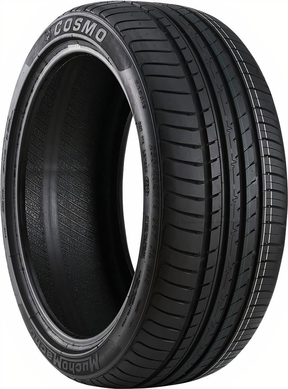 Cosmo MuchoMacho 235/40ZR19