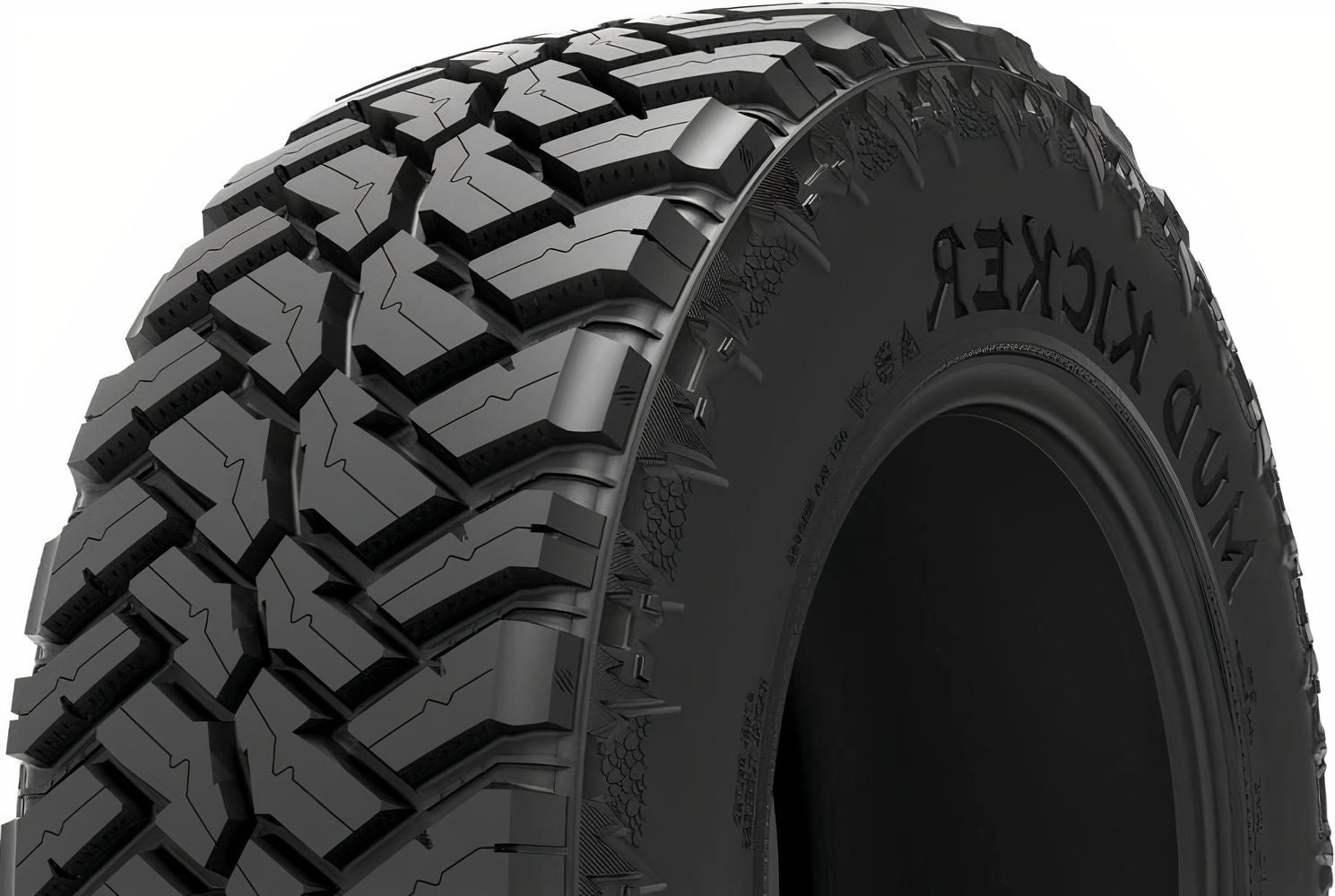 Cosmo Mud Kicker 265/75R16