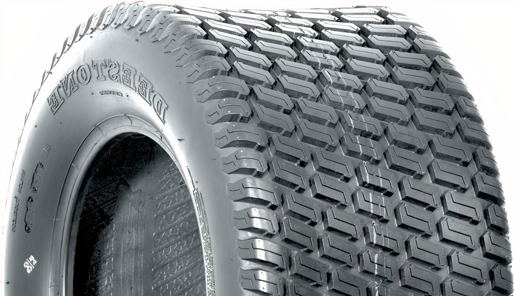 Deestone D838 23X9.5-12