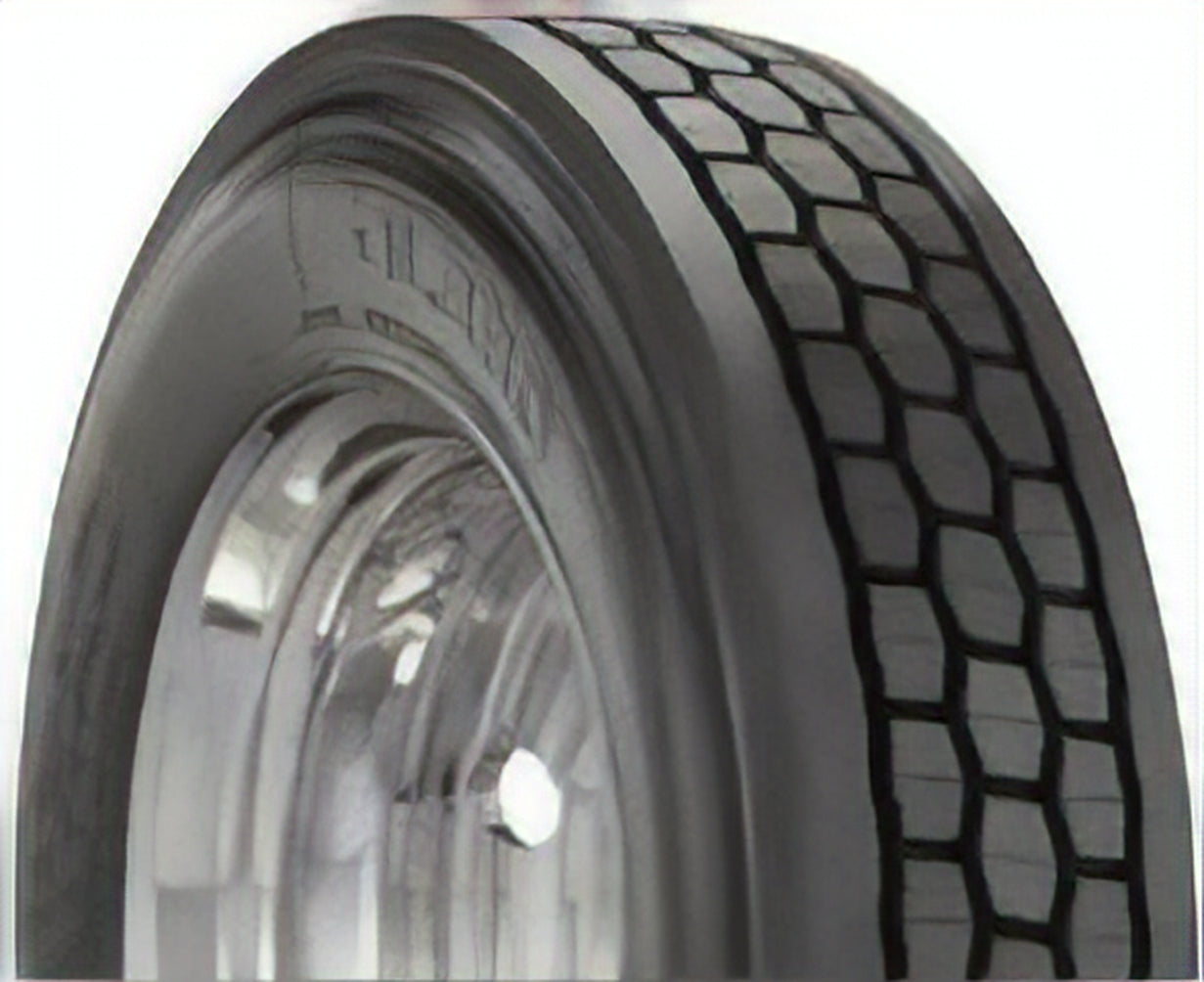 Dynatrac DL380 11R24.5