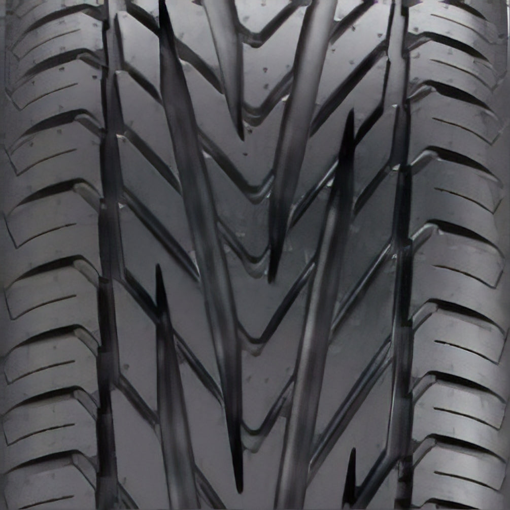 General Exclaim UHP 225/45ZR17