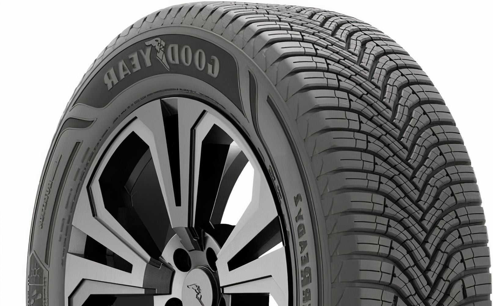 Goodyear Assurance WeatherReady 2 235/65R17
