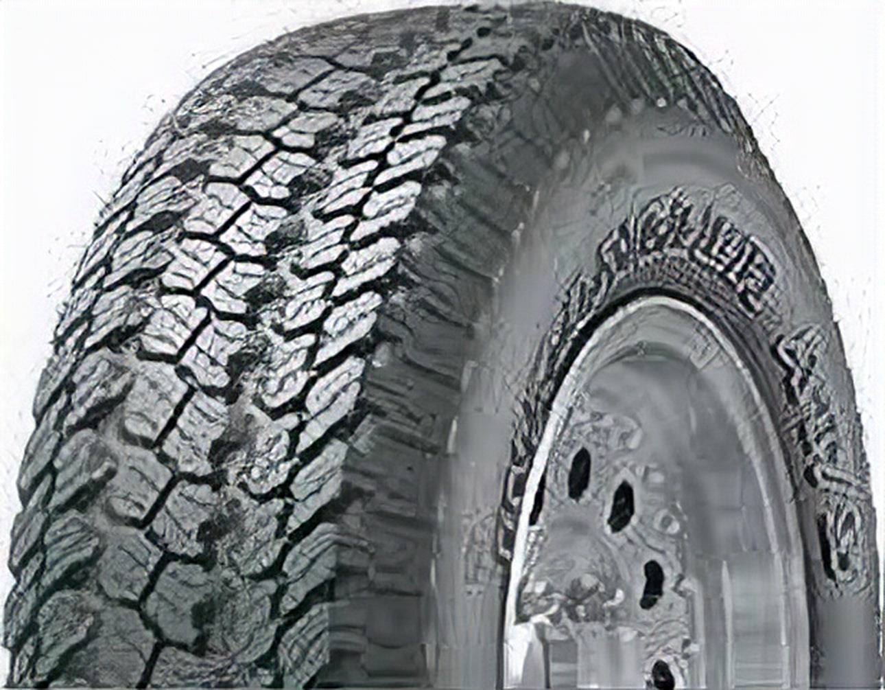 Goodyear Wrangler ATS 265/70R17
