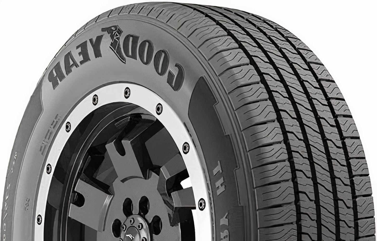 Goodyear Wrangler Territory HT 265/65R18