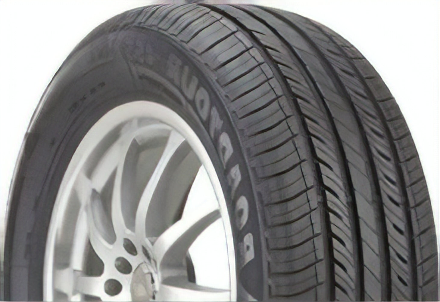 Hercules Roadtour 455 235/45R18