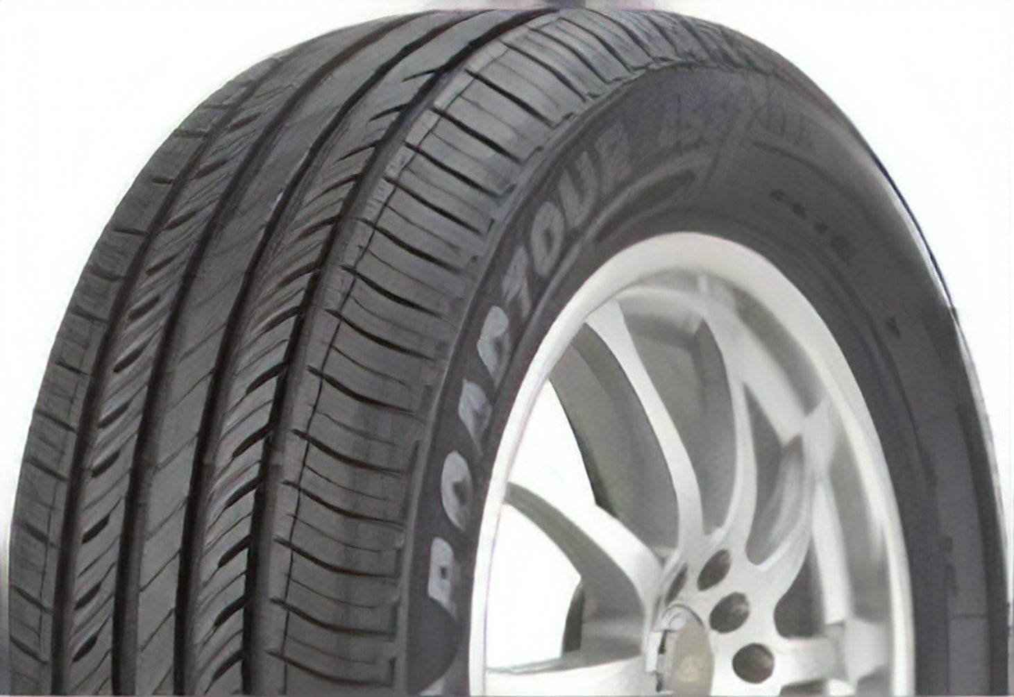 Hercules Roadtour 455 235/45R18