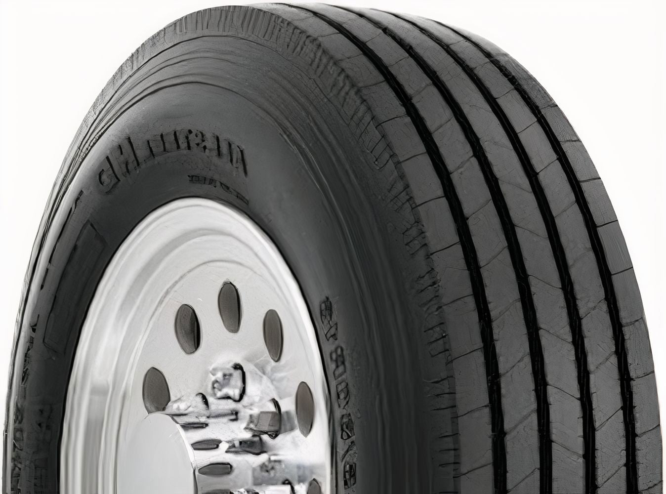 Ironman All Steel HD 225/90R16