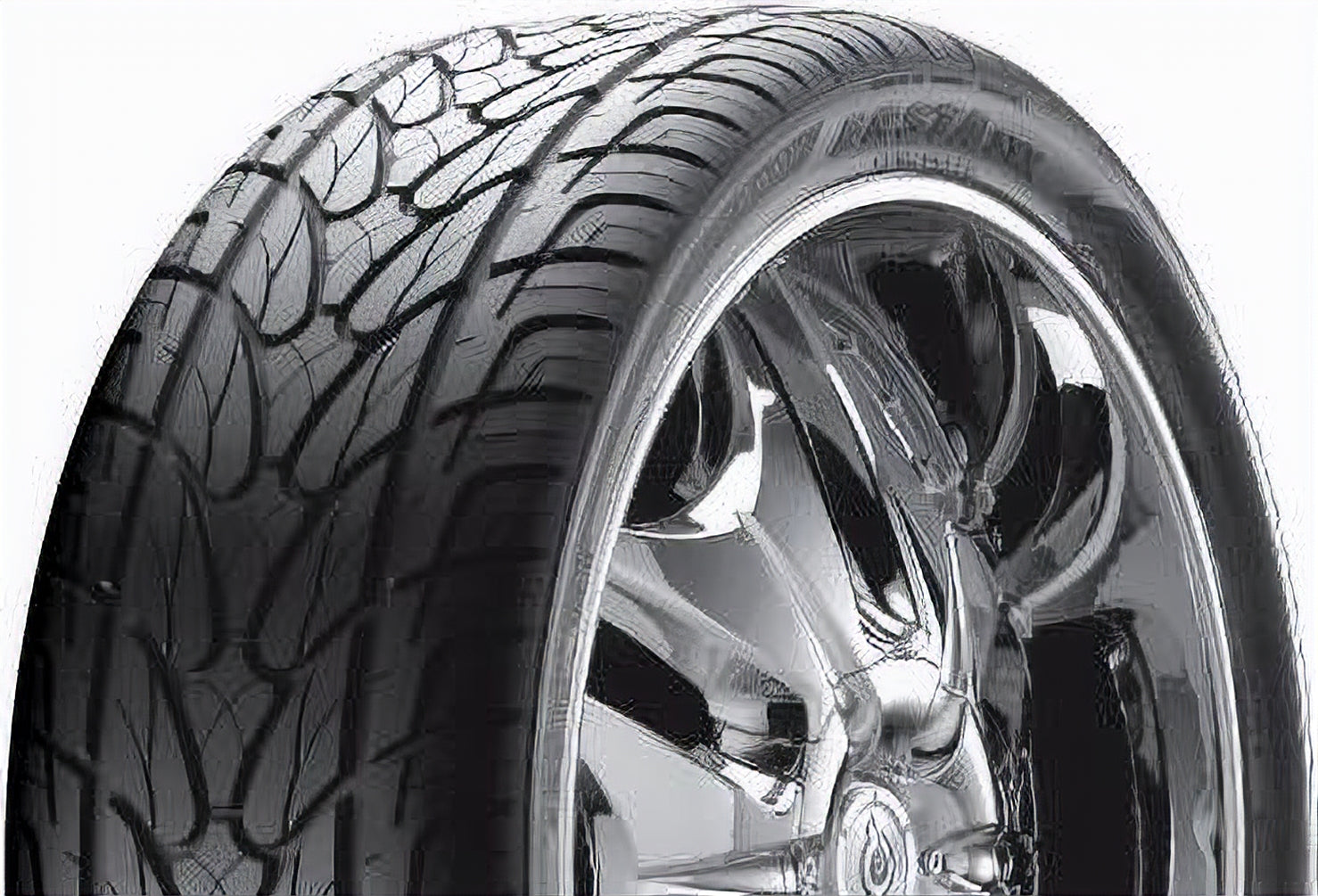 Kumho Ecsta STX KL12 275/55R20