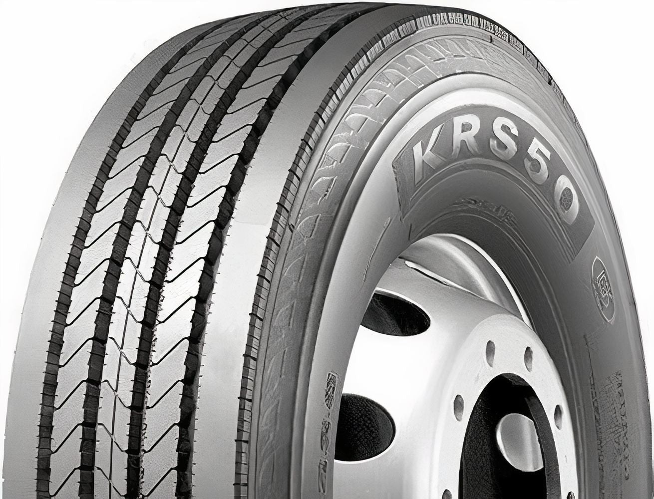 Kumho KRS50 215/75R17.5