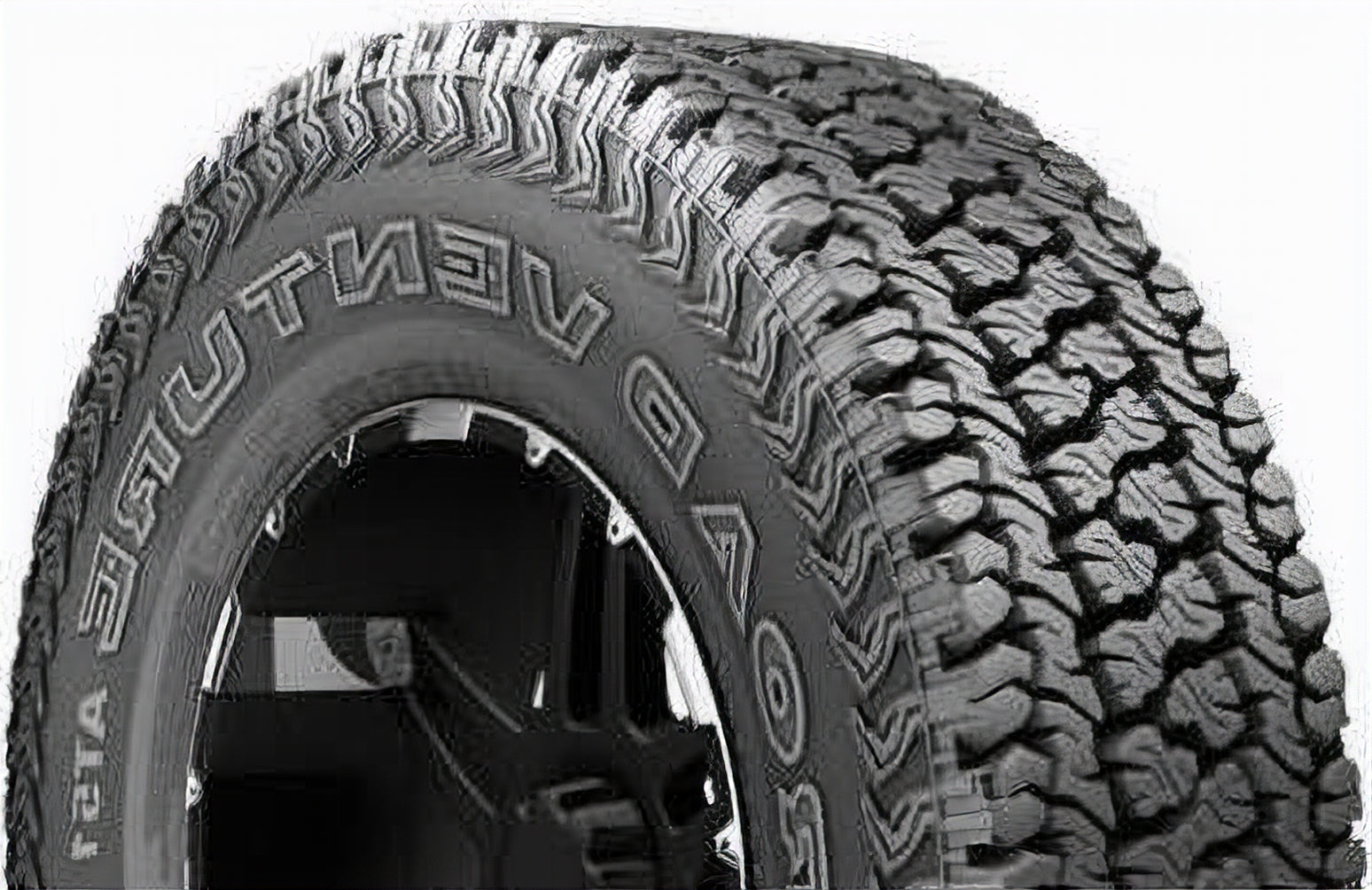 Kumho Road Venture AT51 265/70R18