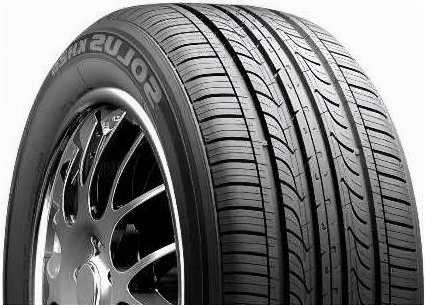 Kumho Solus KH25 215/40R18