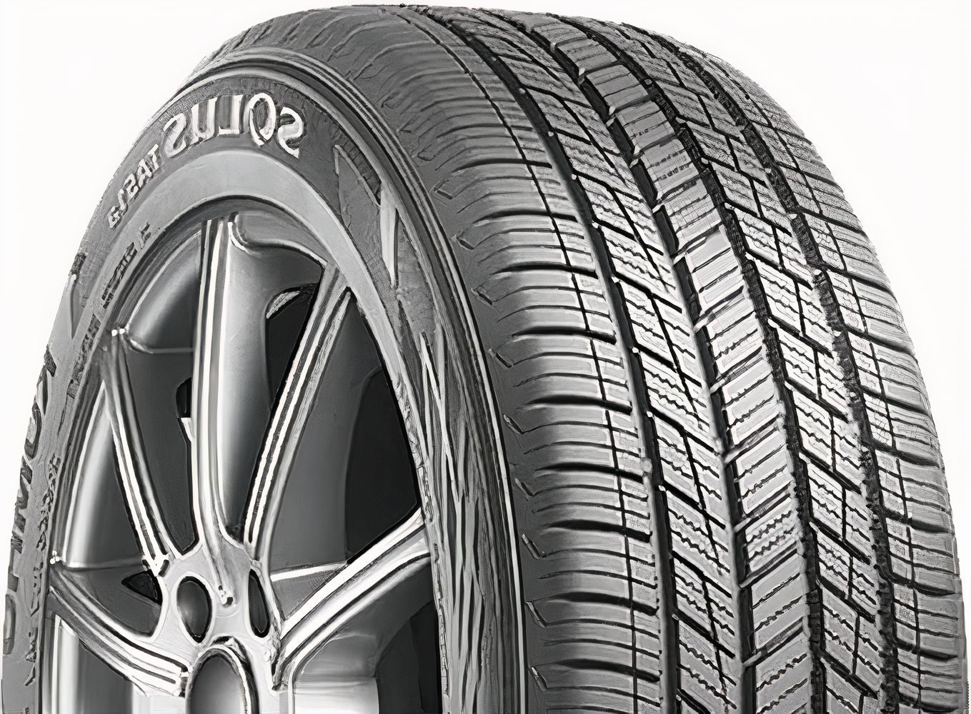 Kumho Solus TA51a 225/45R17
