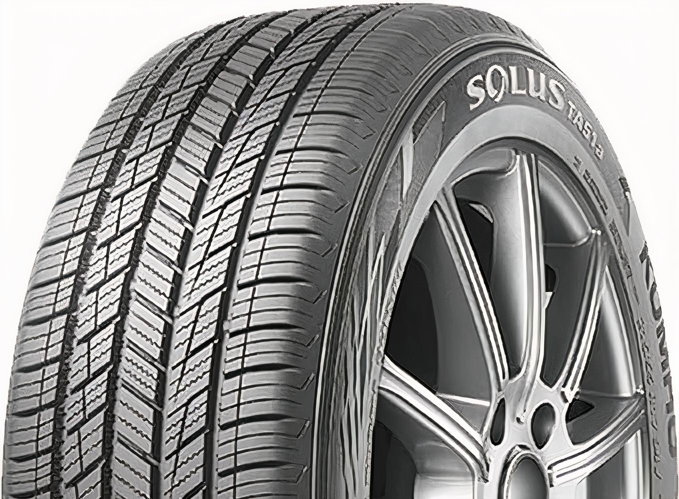 Kumho Solus TA51 245/50R18