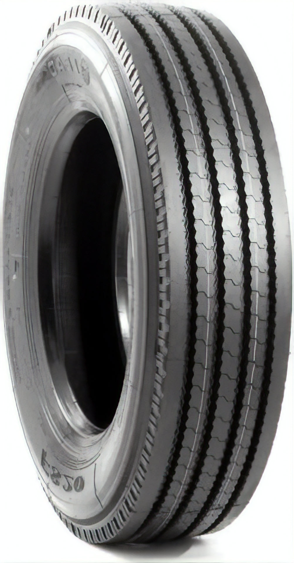 Leao F820 245/70R19.5
