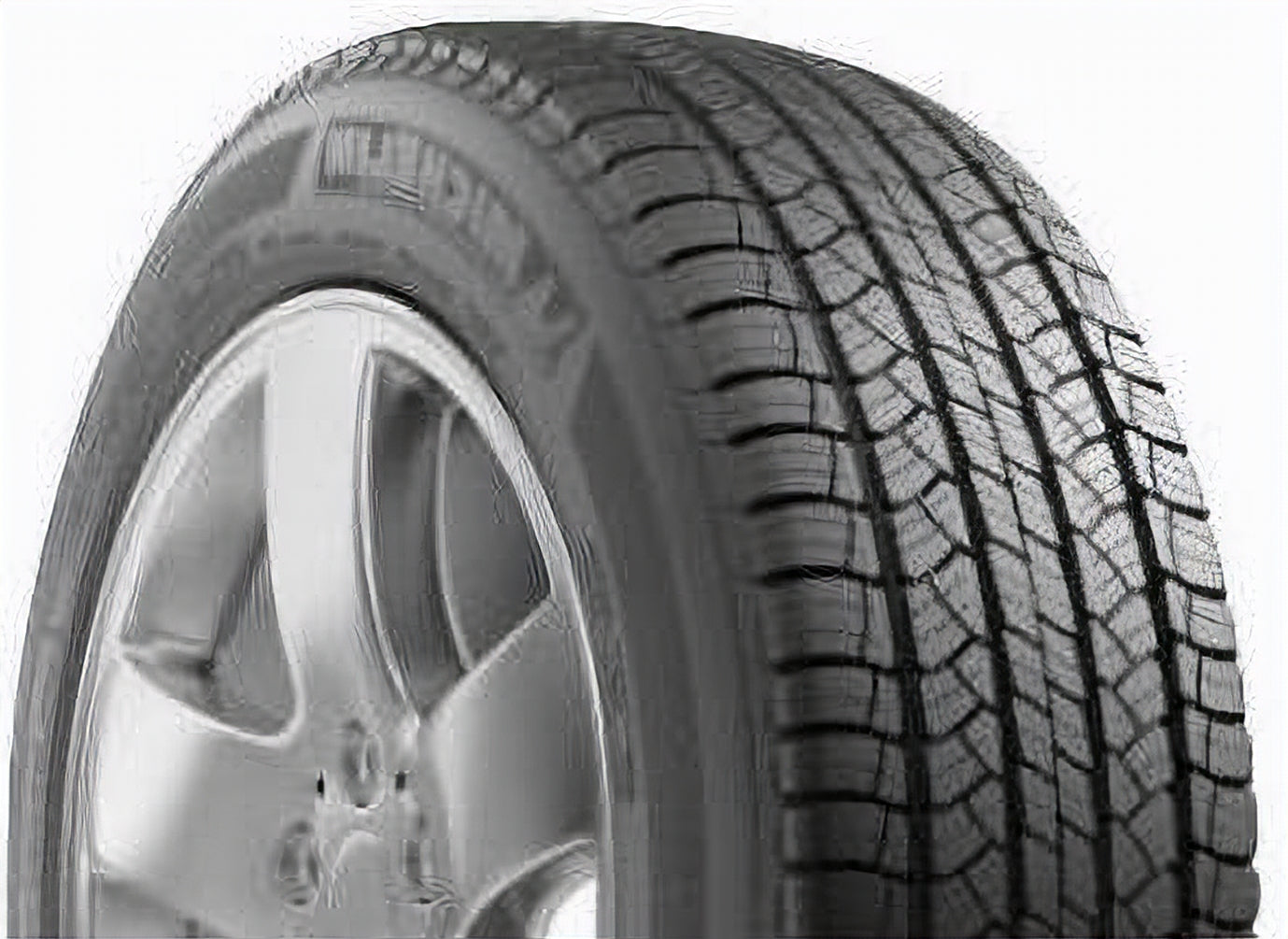 Michelin Latitude Tour 235/65R18