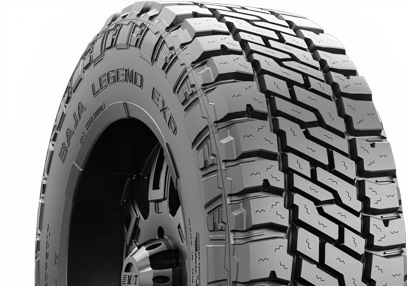 Mickey Thompson Baja Legend EXP 295/70R17