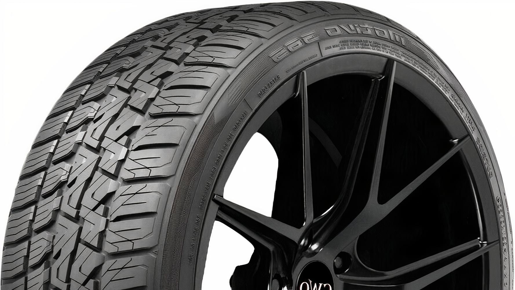 Nitto Motivo 365 215/45R17