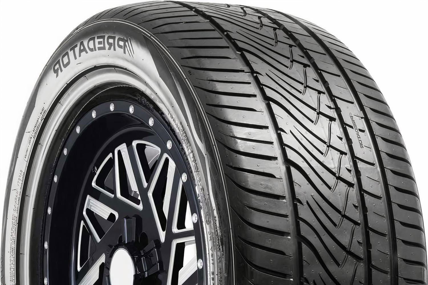 Predator CompTrax PR1 AS 245/45R18
