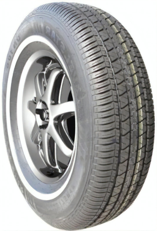 Travelstar UN106 215/75R15