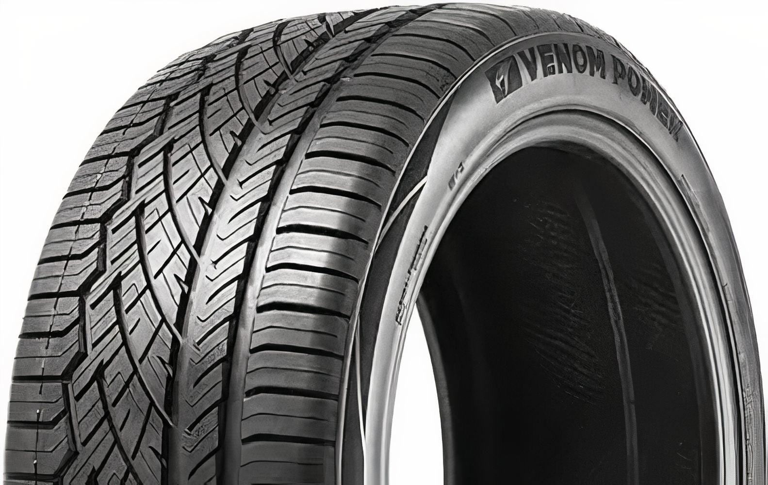 Venom Power Covert Grip ASP 225/45R18