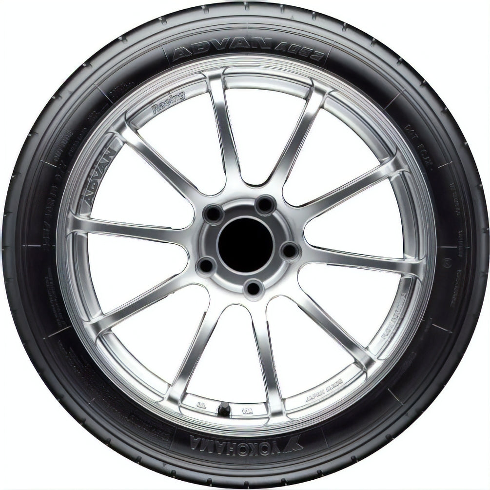 Yokohama Advan A052 205/50R15