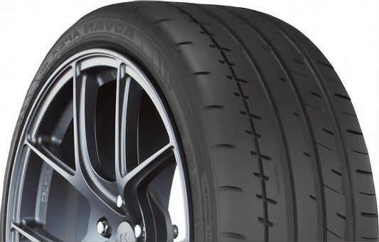 Yokohama Advan Apex V601 265/30R20