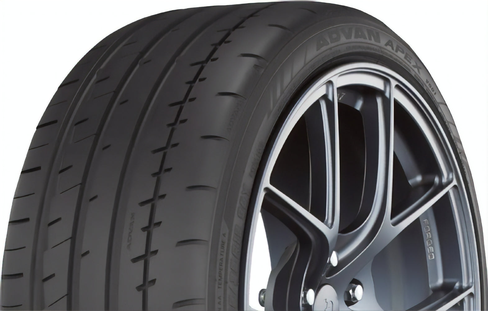 Yokohama Advan Apex V601 245/45R20