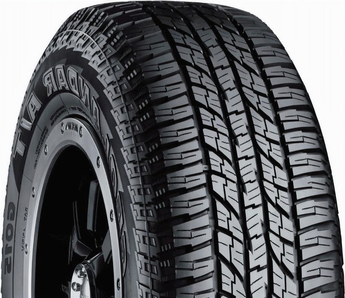 Yokohama Geolandar AT G015 235/75R15